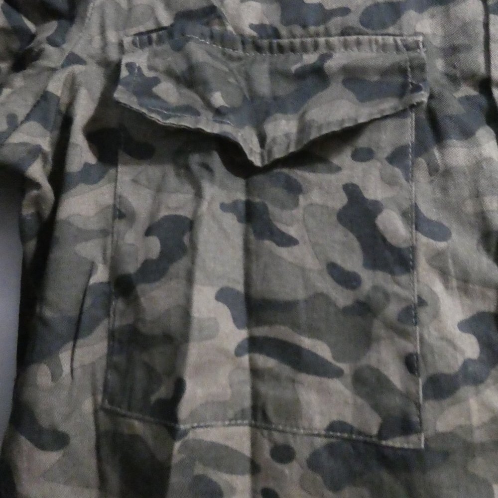 MAX | UK 14 EUR 40 | Camo / Camouflage Snap Button-Up Front Shirt | NWOT - Picture 8 of 16